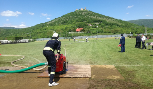 Futbal ženatí-slobodní