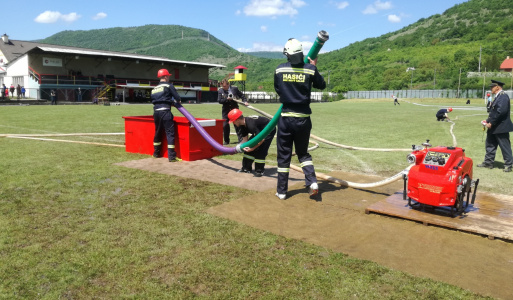 Futbal ženatí-slobodní