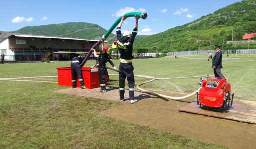 Futbal ženatí-slobodní